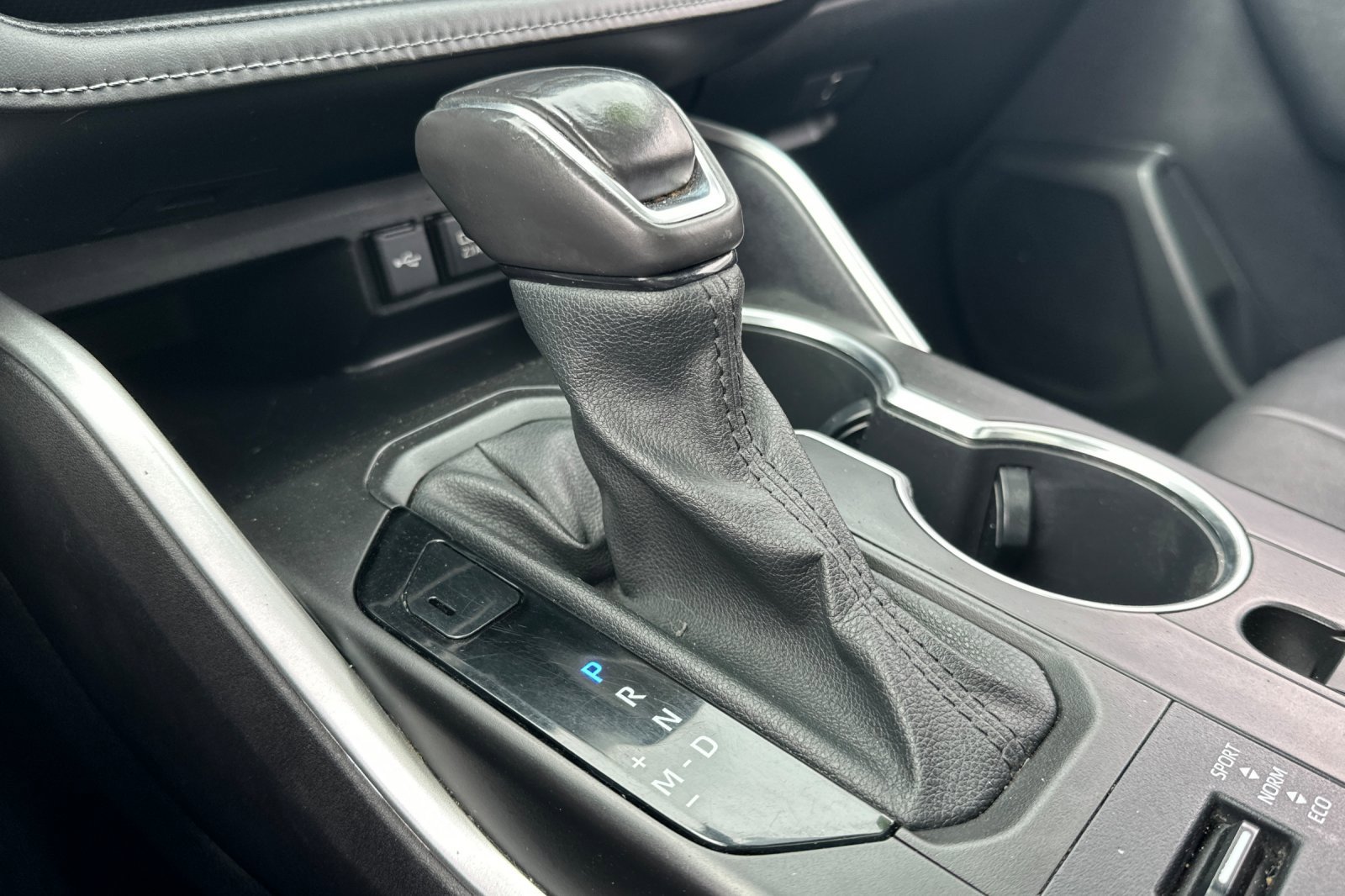 2021 Toyota Highlander XLE photo 21