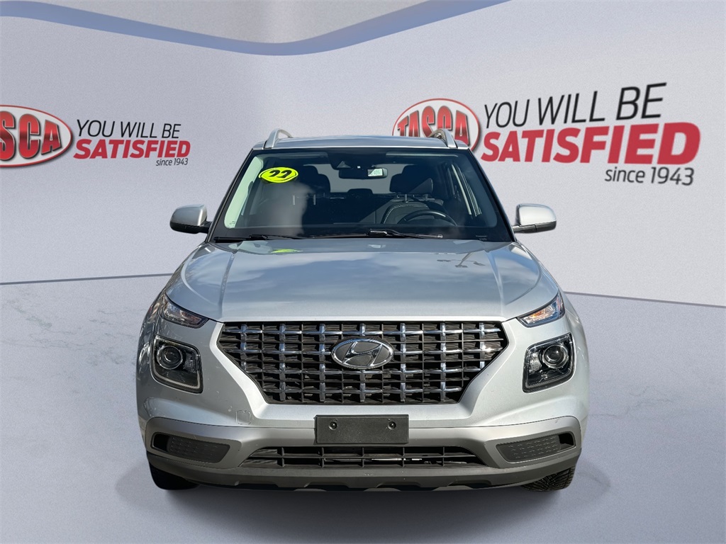 Used 2022 Hyundai Venue SEL with VIN KMHRC8A35NU146816 for sale in Hartsdale, NY