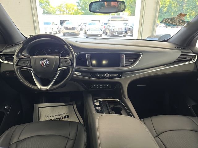 2023 Buick Enclave Essence photo 11