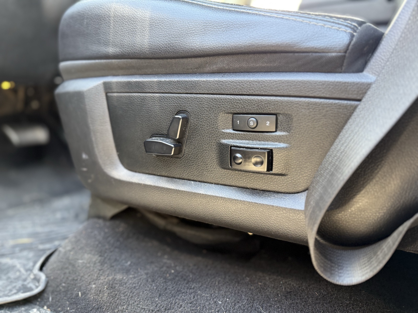 2018 Ram 2500 Laramie photo 24