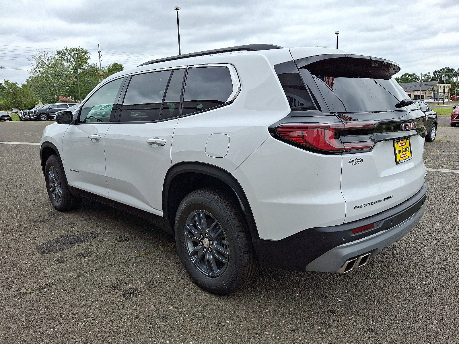 2026 Gmc Acadia Elevation photo 2