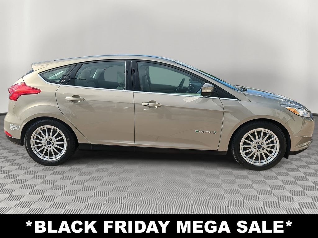 Used 2015 Ford Focus Electric with VIN 1FADP3R48FL349201 for sale in Watsonville, CA