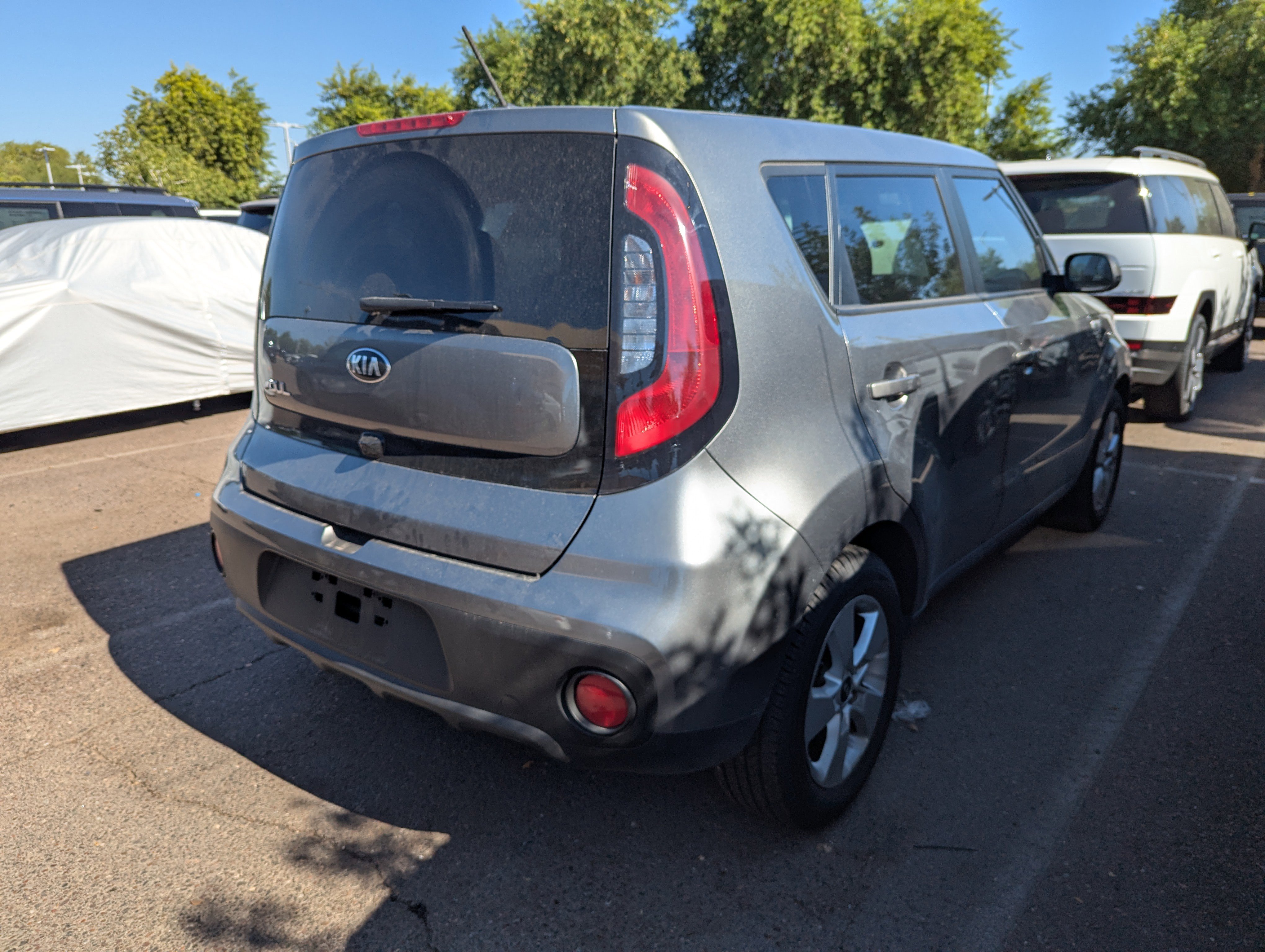 Used 2019 Kia Soul Base with VIN KNDJN2A22K7686361 for sale in Surprise, AZ