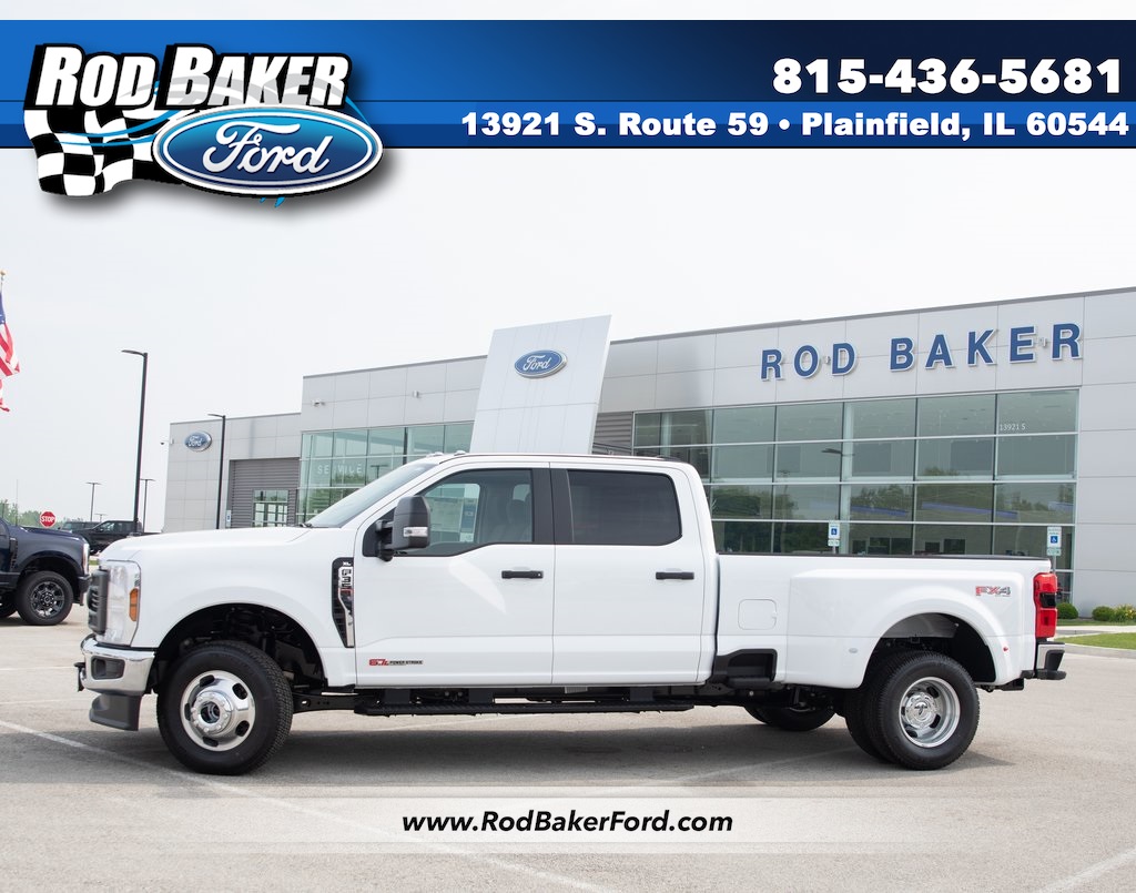 2025 Ford F-350 Super Duty XL's photo