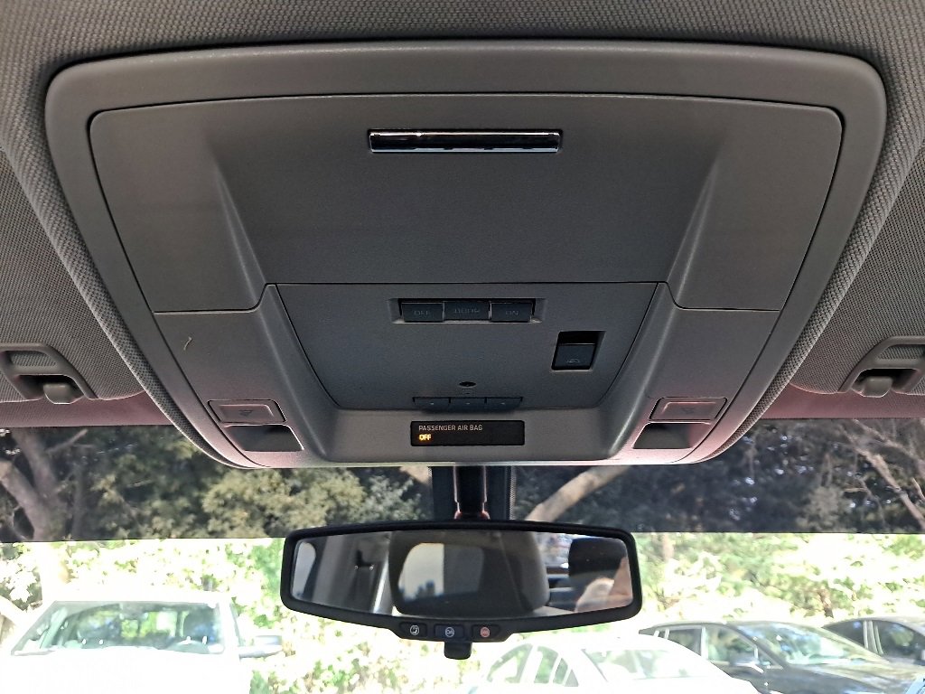 2018 Chevrolet Silverado 1500 LT photo 22