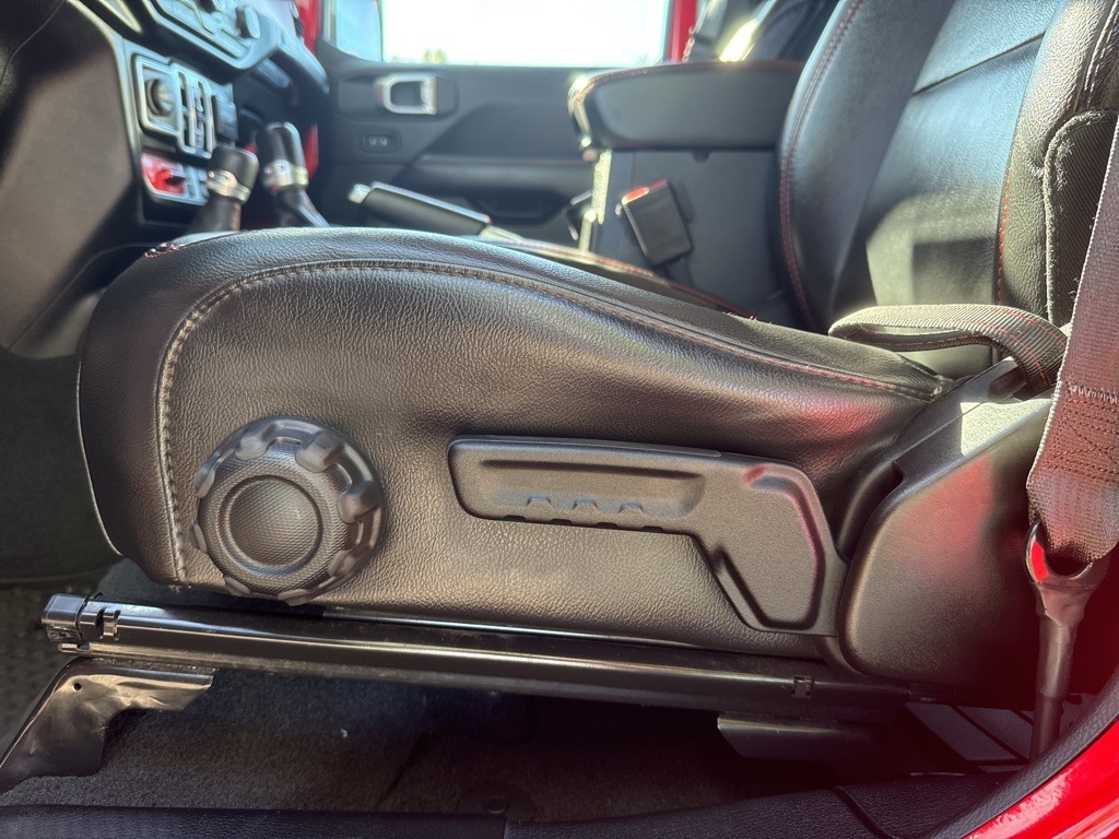 2021 Jeep Wrangler Unlimited Rubicon photo 15