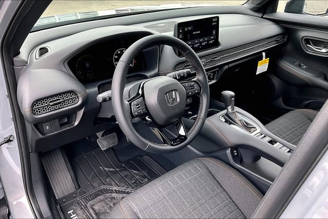 2026 Honda HR-V Sport photo 3