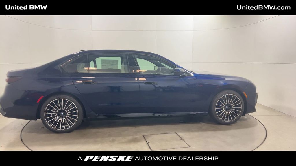 2025 Bmw 760i xDrive photo 9