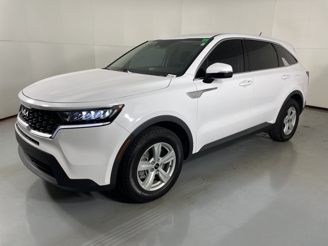 2022 Kia Sorento LX photo 4