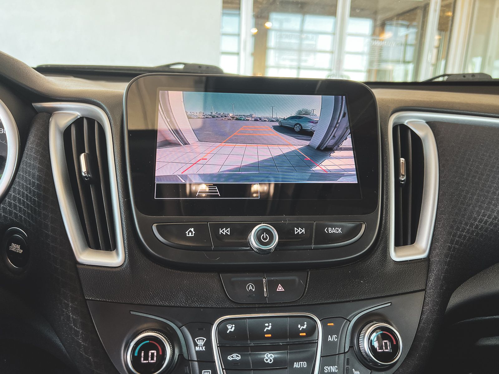 2023 Chevrolet Malibu 1LT photo 17