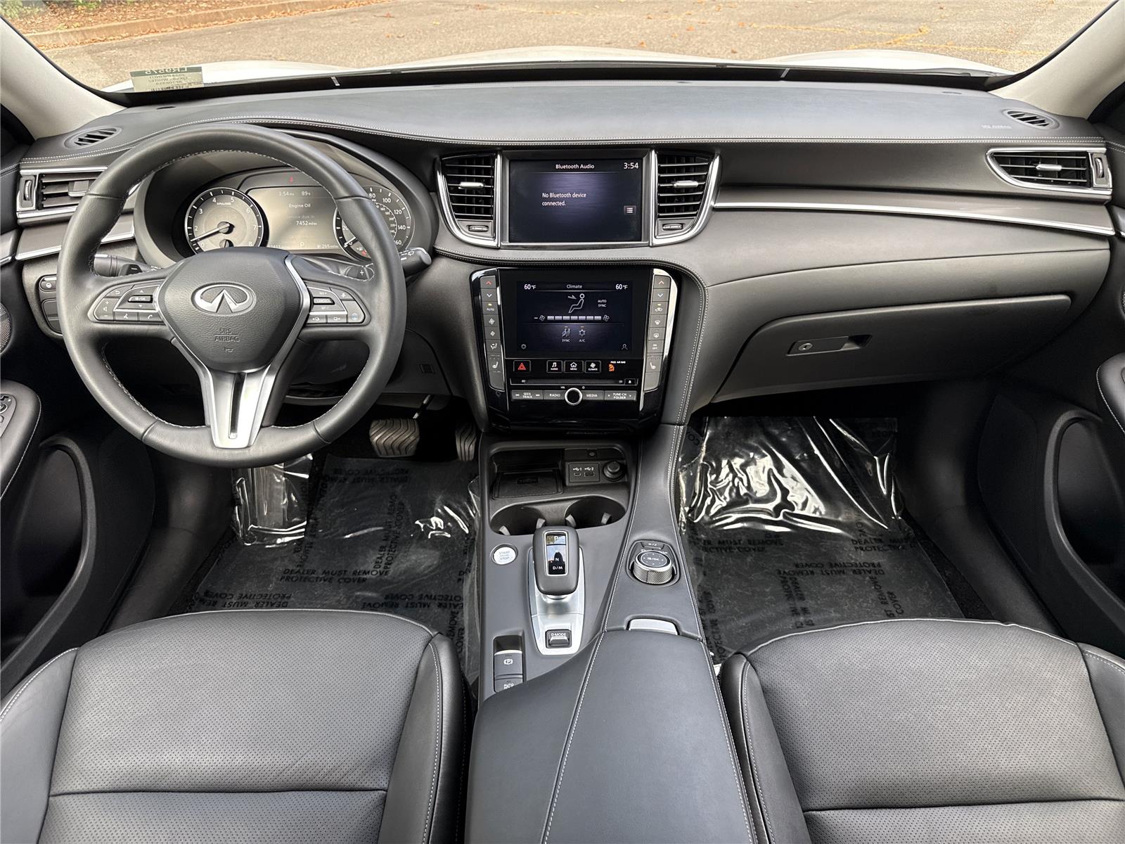 2024 Infiniti QX50 Luxe photo 10