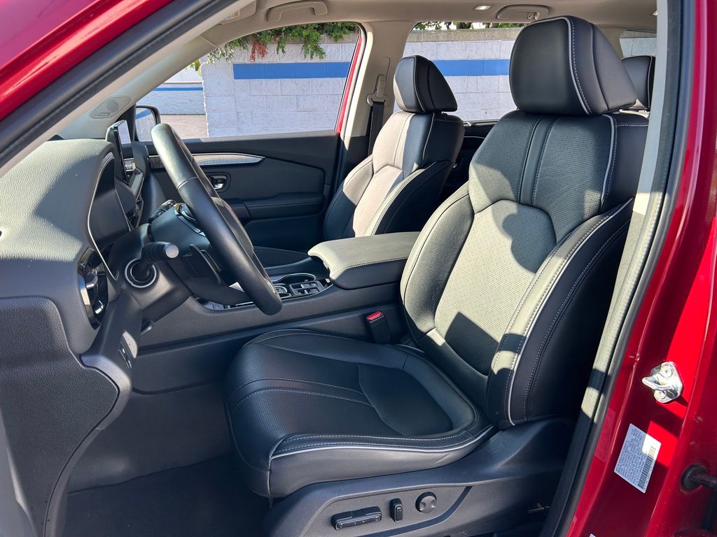 2024 Honda Pilot Elite photo 17