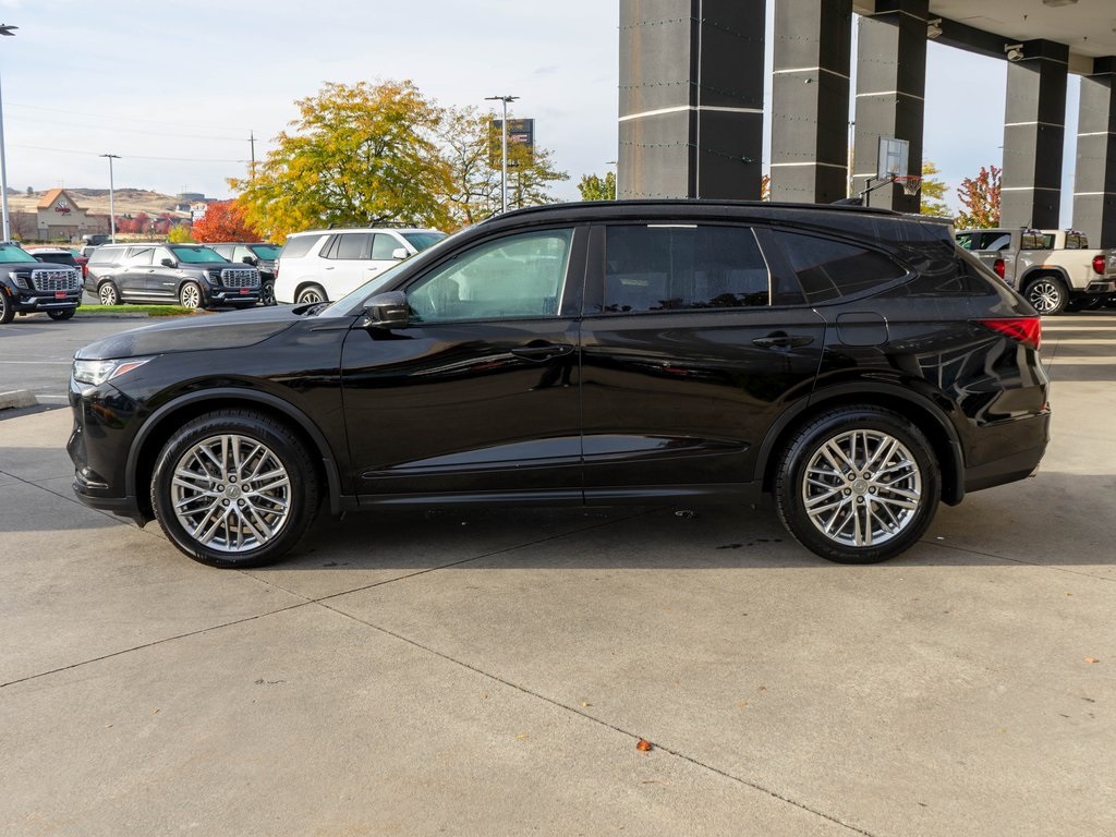 2023 Acura MDX SH-AWD Advance photo 2