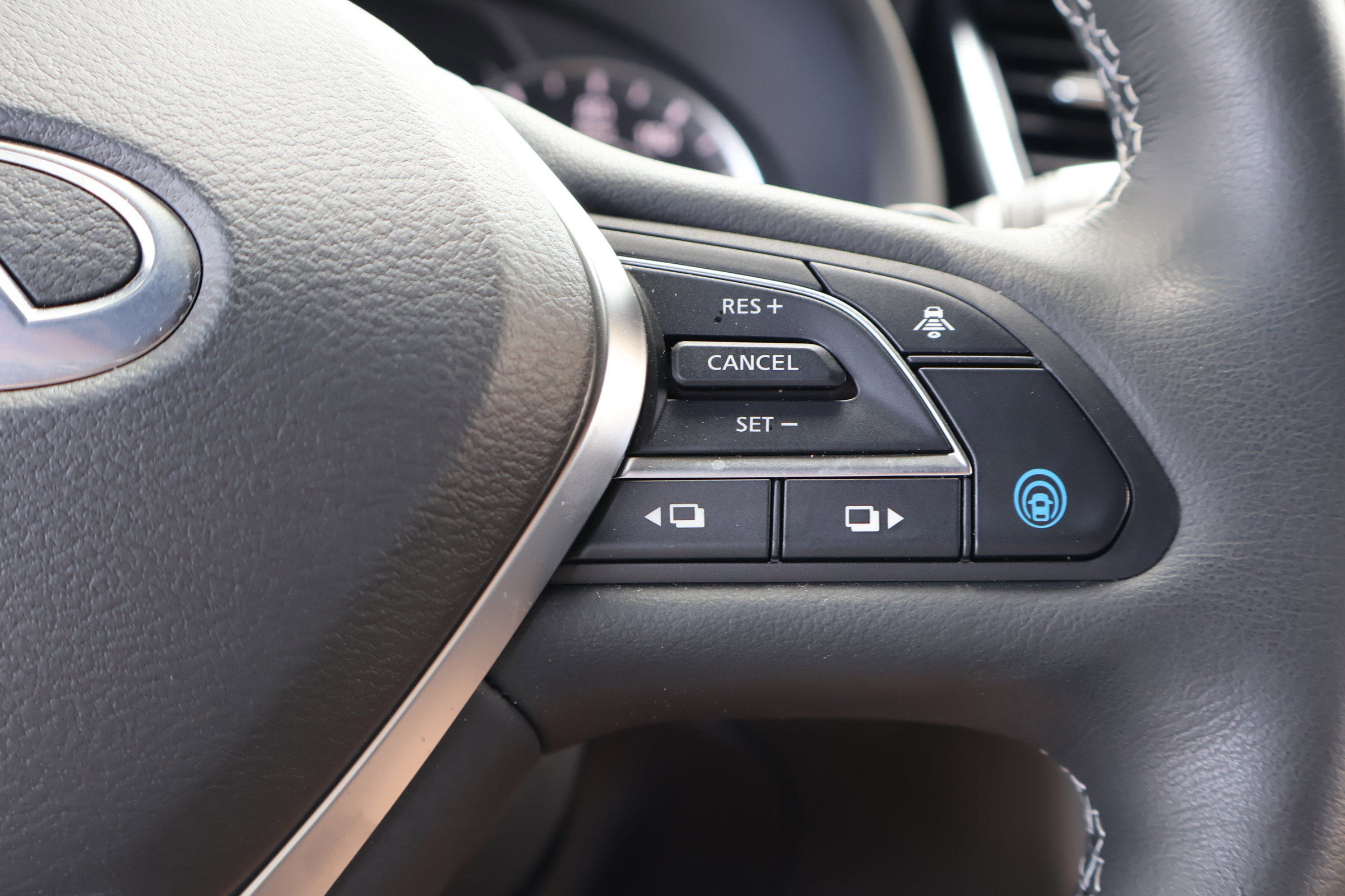 2025 Infiniti QX55 Essential photo 25