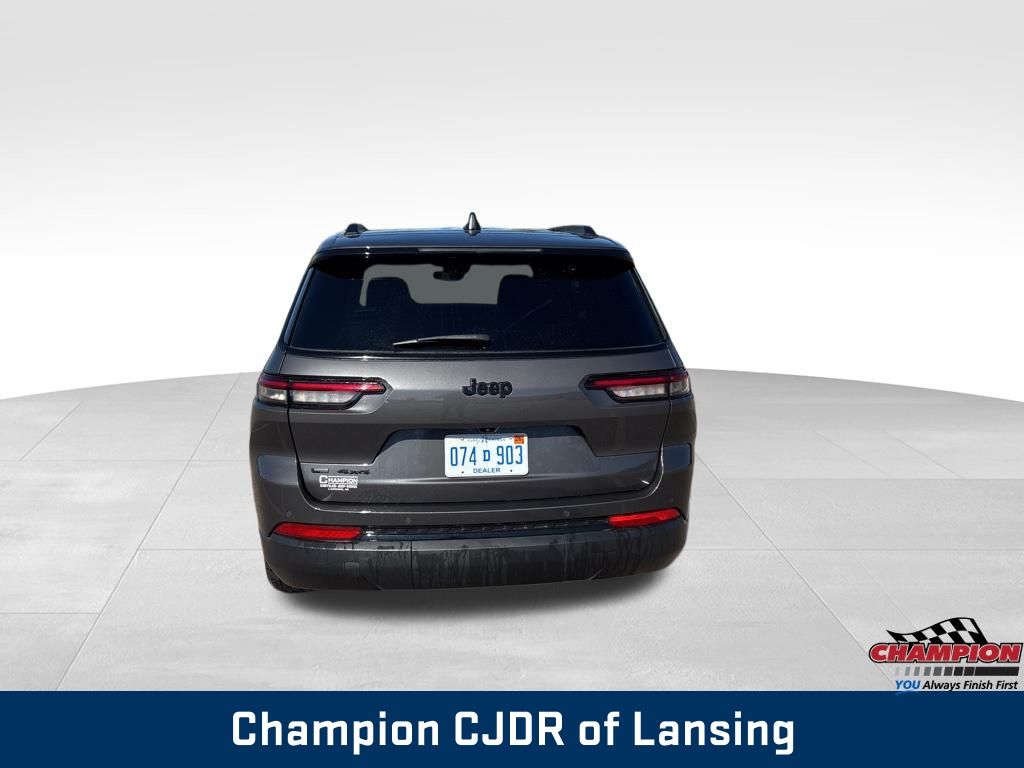 2022 Jeep Grand Cherokee Altitude photo 6