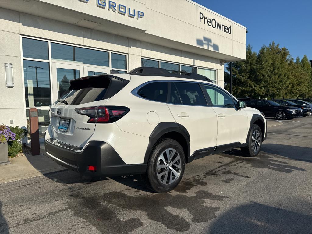 2025 Subaru Outback Premium photo 2
