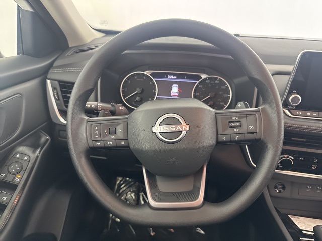 2026 Nissan Rogue S photo 20