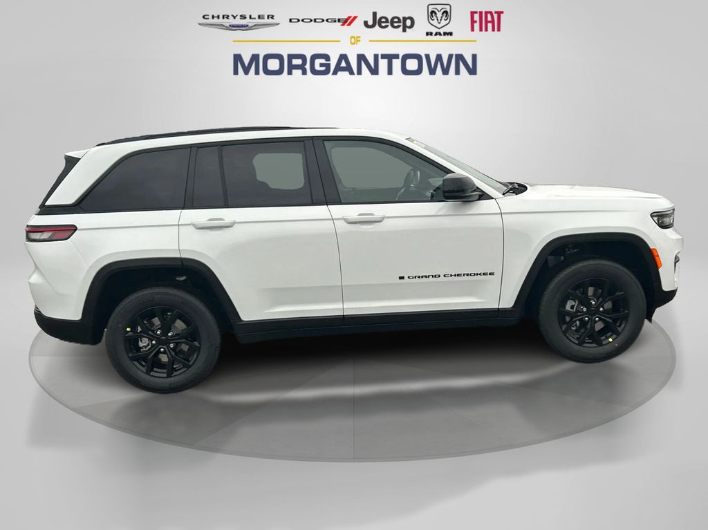 2025 Jeep Grand Cherokee Altitude X photo 3