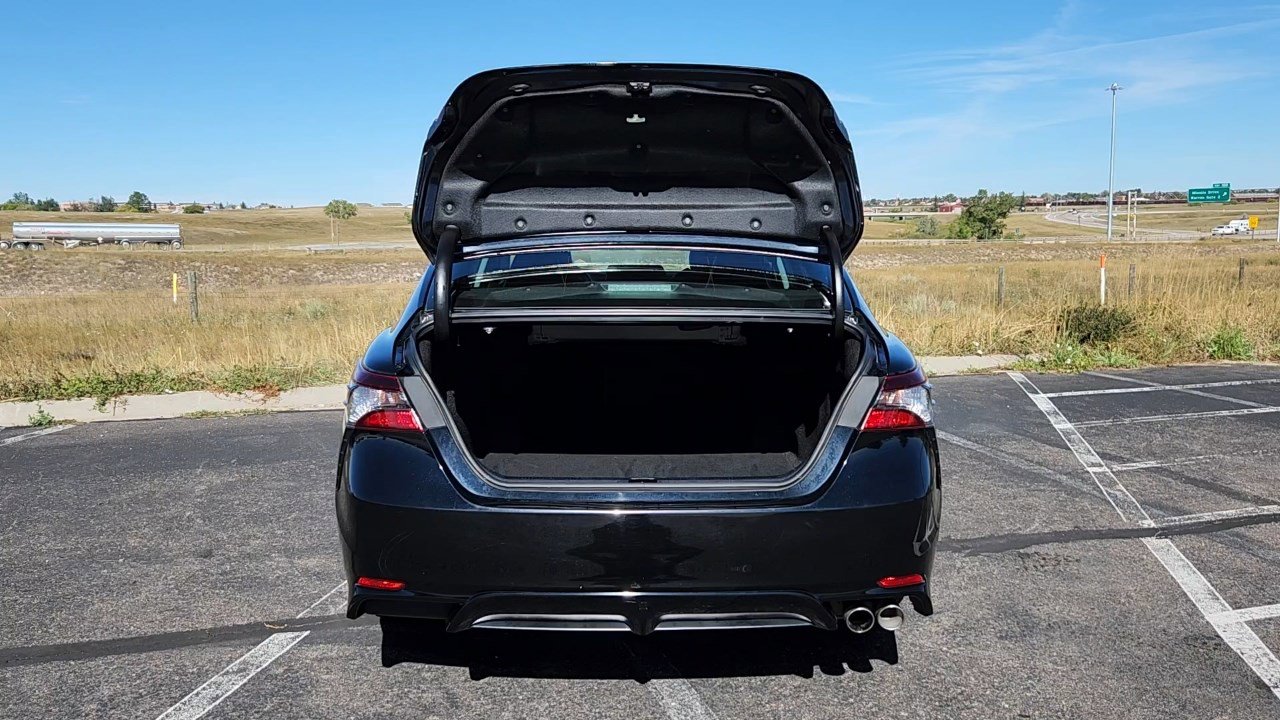 2024 Toyota Camry SE photo 18