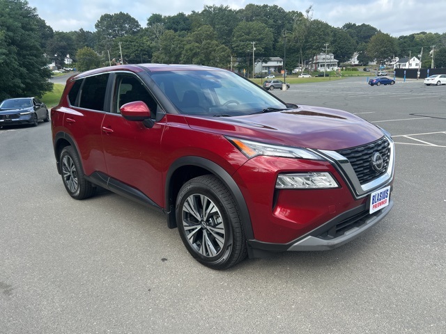2023 Nissan Rogue SV photo 7