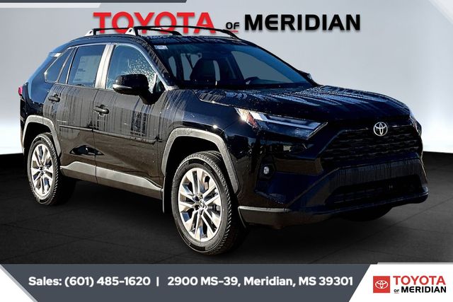 2025 Toyota RAV4 XLE Premium's photo