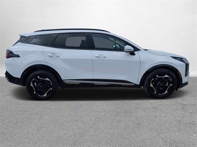 2026 Kia Sportage SX photo 2