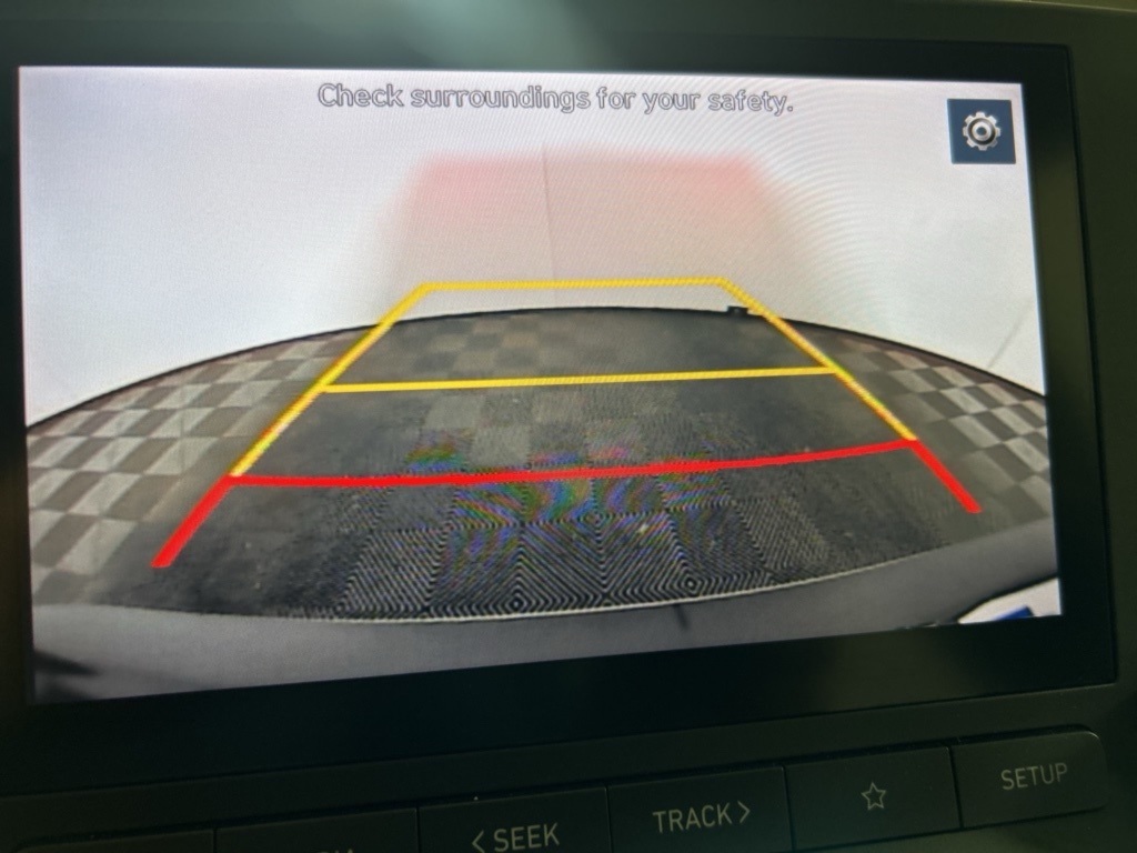 2023 Hyundai Kona SEL photo 3