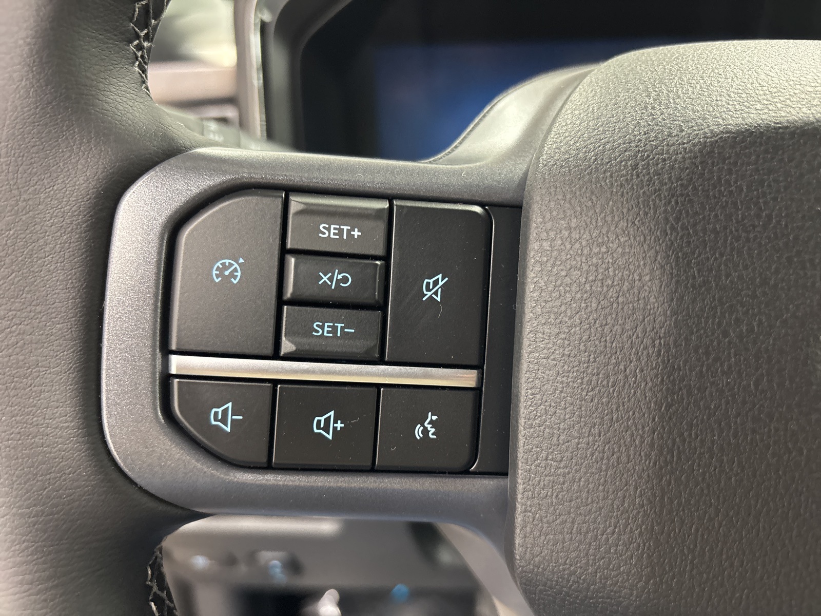 2026 Ford F-350 Lariat photo 15