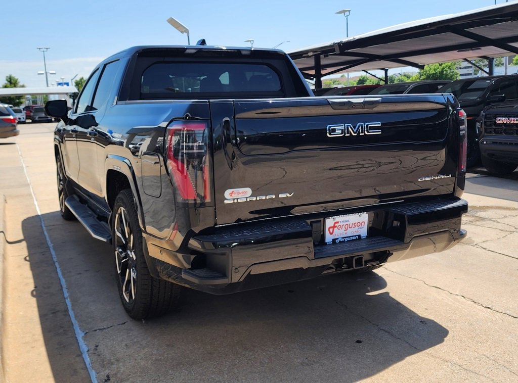 2025 Gmc Sierra EV Denali photo 4