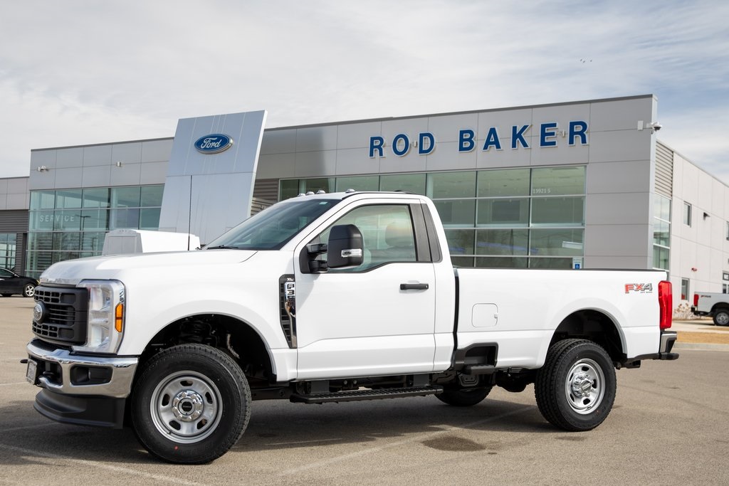 2025 Ford F-350 XL photo 2