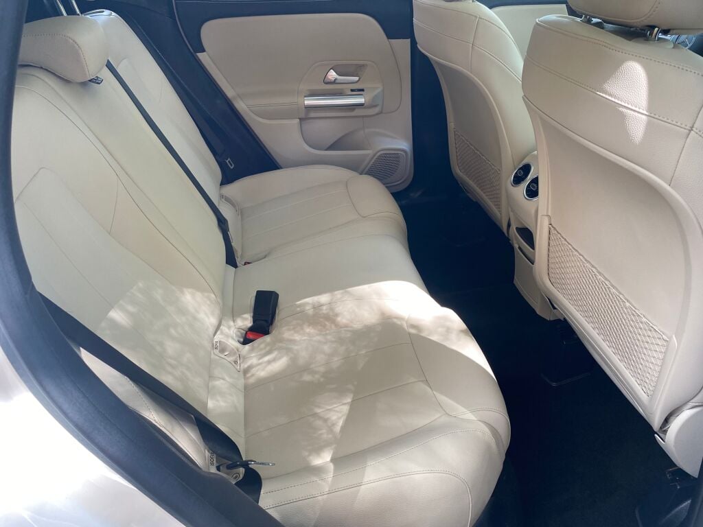 2021 Mercedes Benz GLA 250 4MATIC photo 17