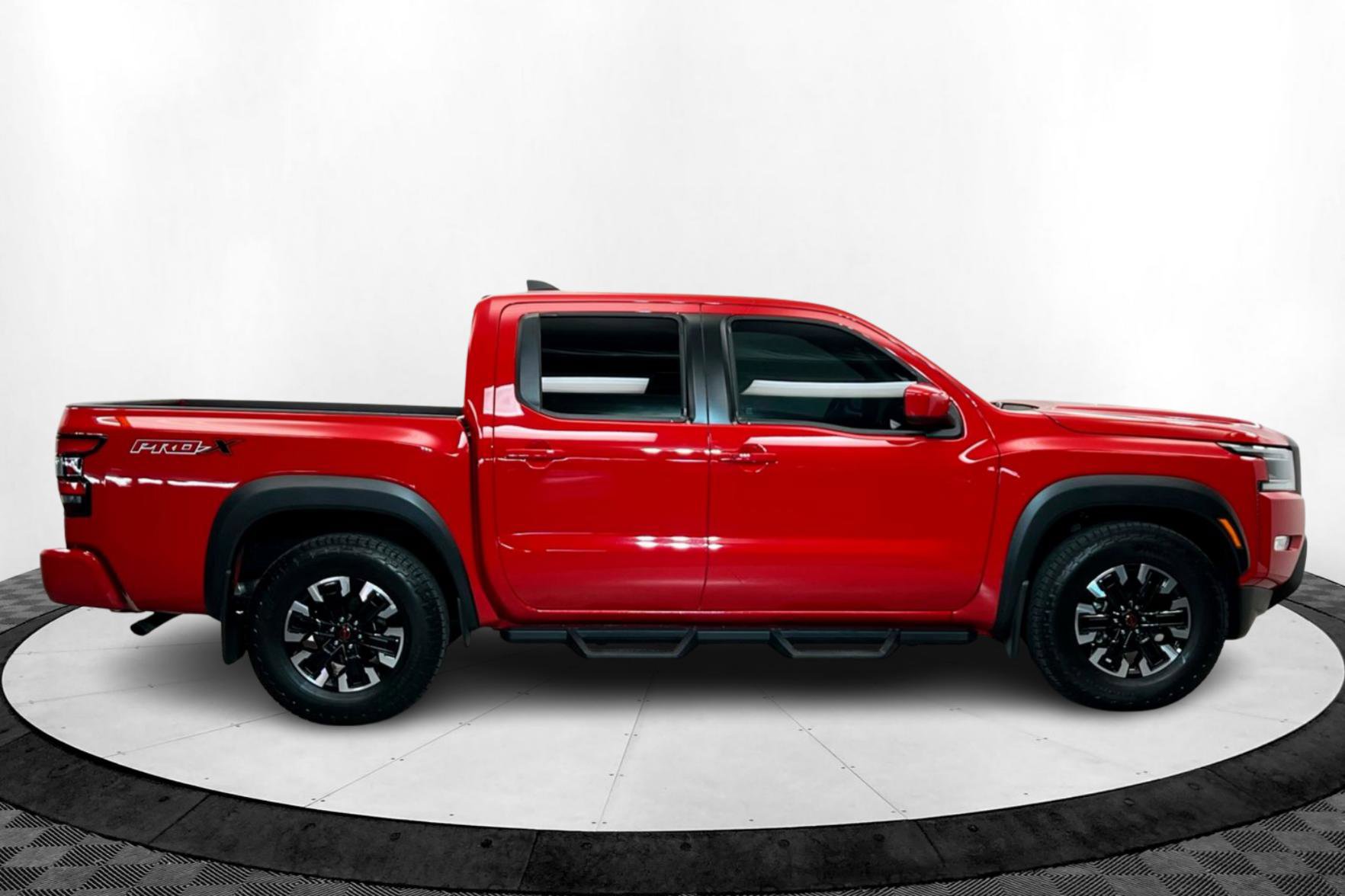 2024 Nissan Frontier PRO-X photo 6