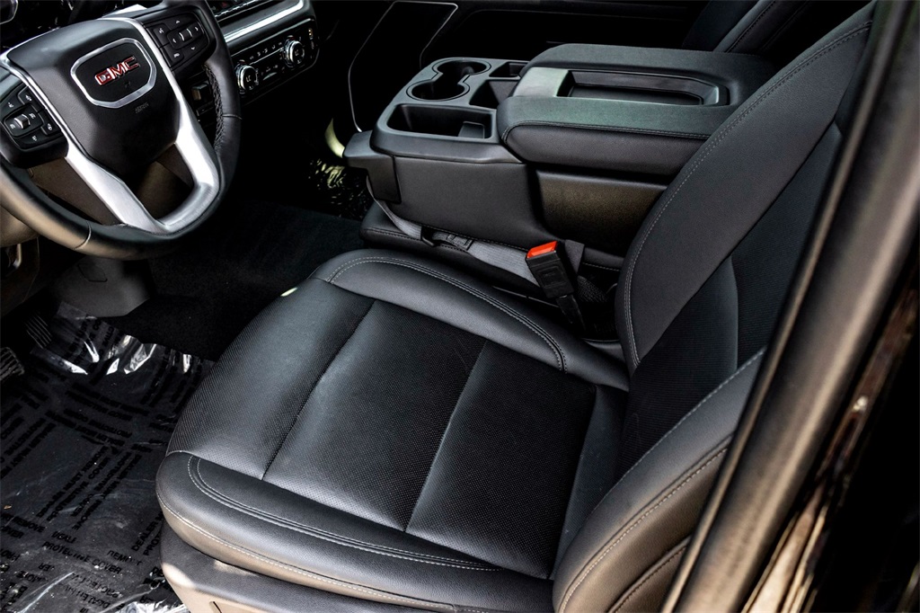 2025 Gmc Sierra 1500 SLT photo 14