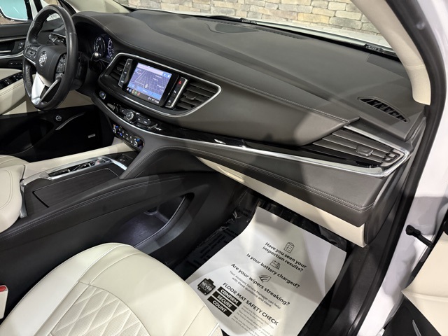 2022 Buick Enclave Avenir photo 22