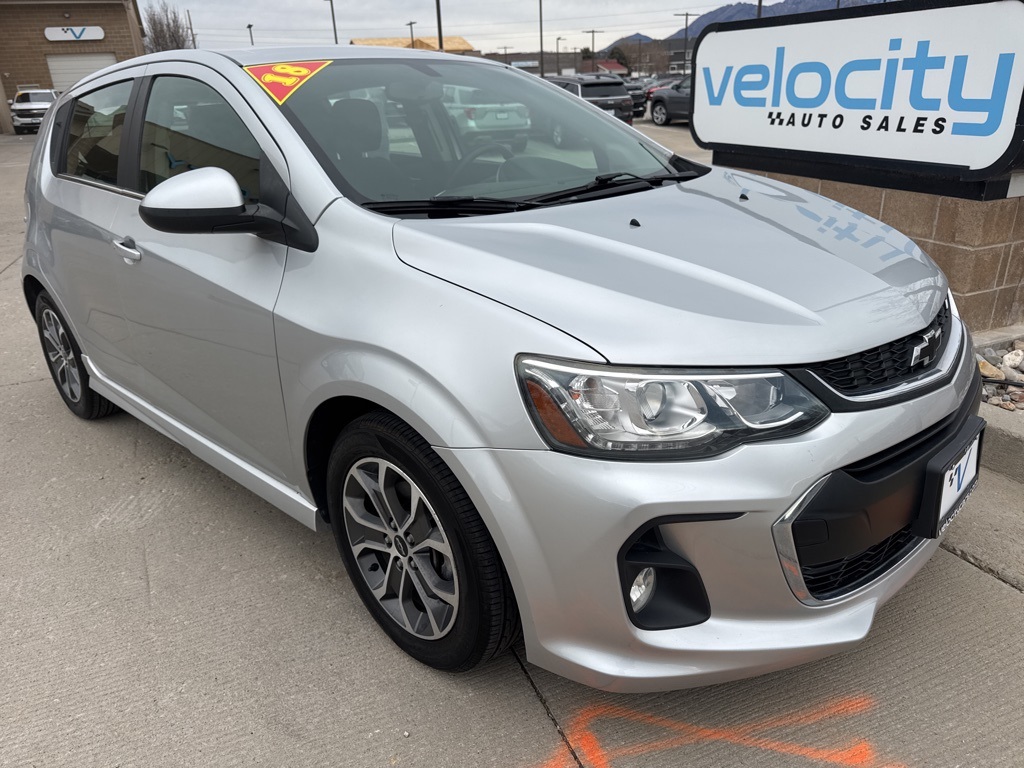 2018 Chevrolet Sonic LT's photo