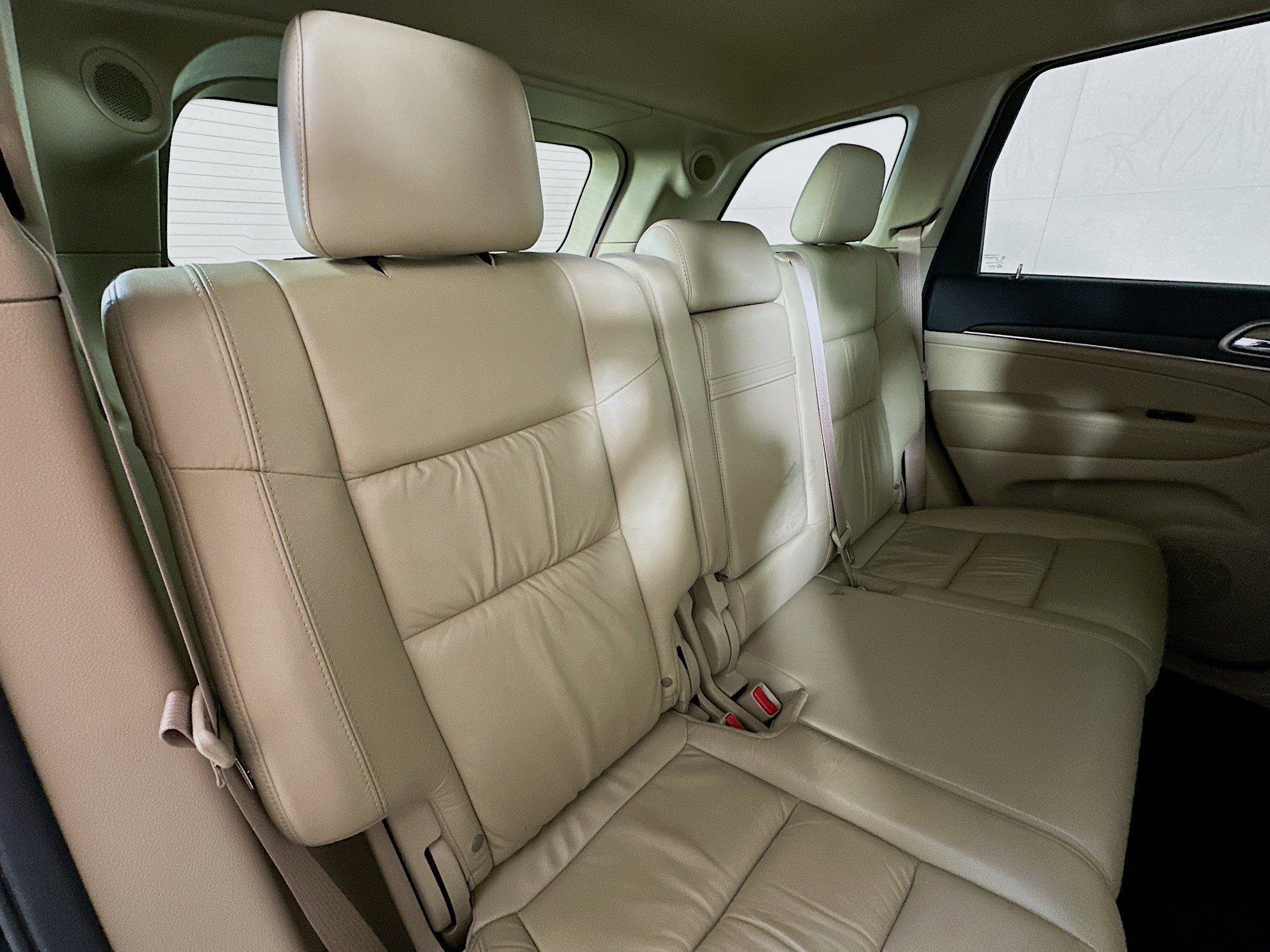 2014 Jeep Grand Cherokee Limited photo 24