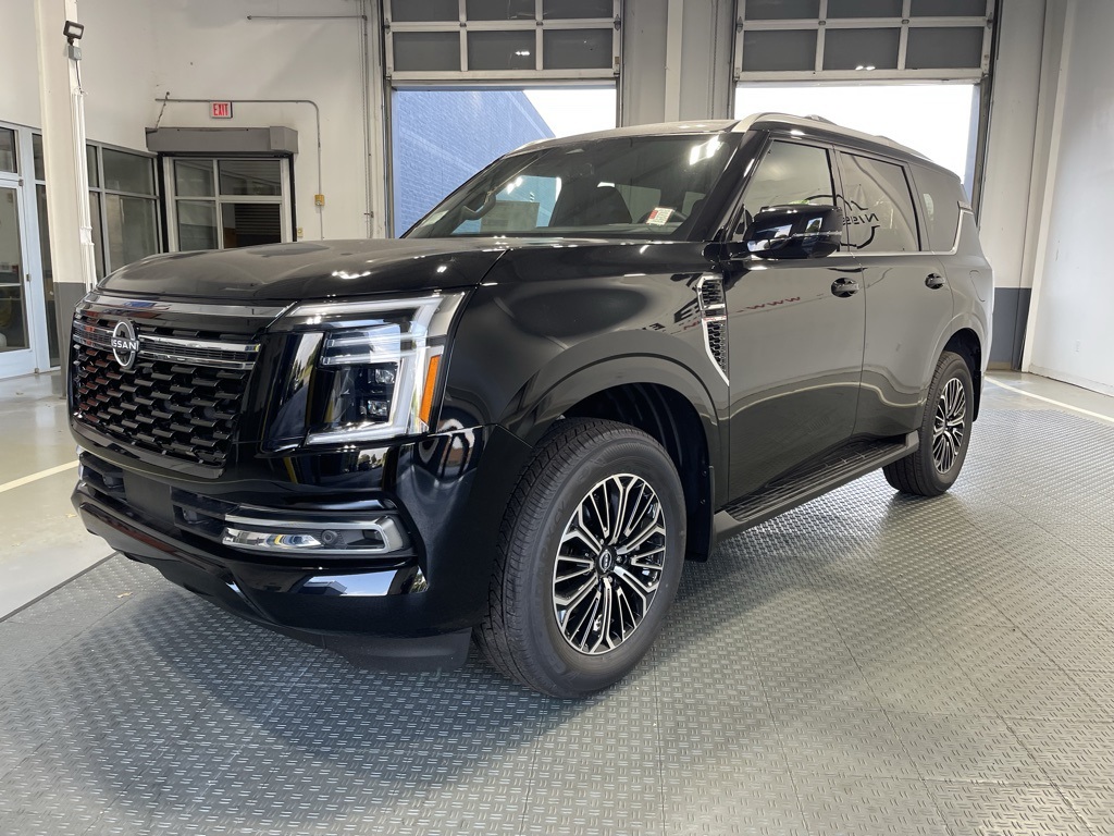 2025 Nissan Armada SL photo 3