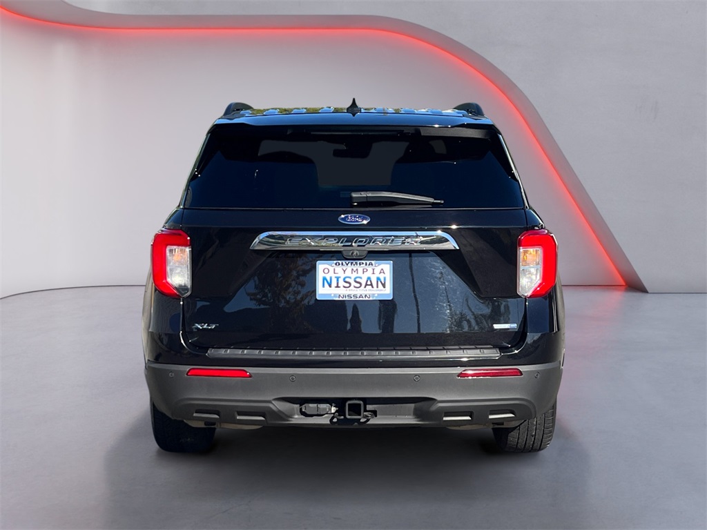 2020 Ford Explorer XLT photo 4