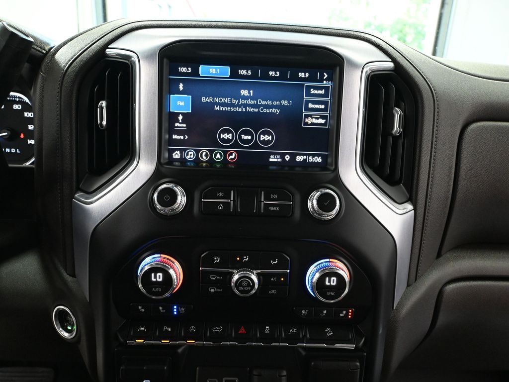 2019 Gmc Sierra 1500 SLT photo 26