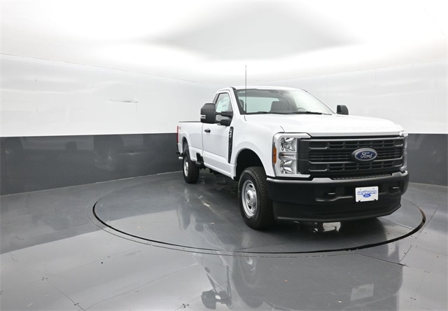 2026 Ford F-250 Super Duty XL's photo