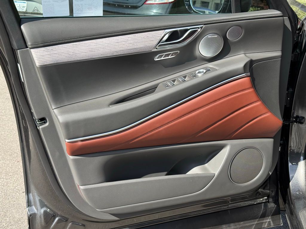 2025 Genesis GV80 3.5T Prestige photo 24