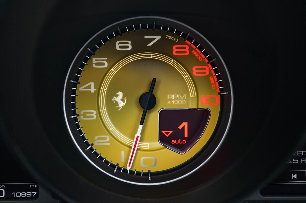 Certified Used 2018 Nero Daytona Metallic Ferrari Base image 31