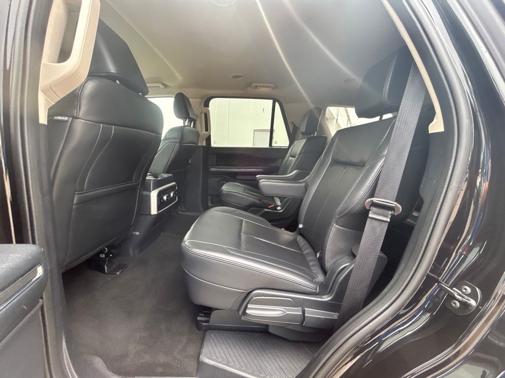 2024 Ford Expedition XLT photo 29
