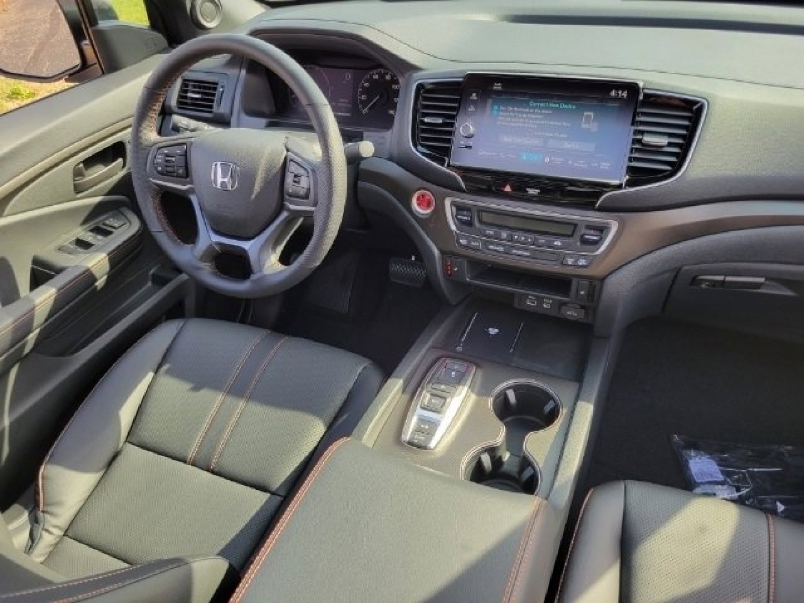 2025 Honda Ridgeline TrailSport photo 16