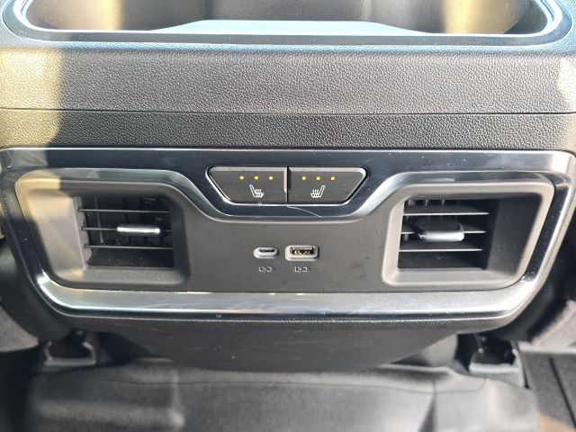 2024 Chevrolet Silverado 1500 LTZ photo 17