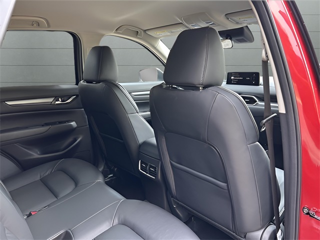 2025 Mazda CX-5 2.5 Select photo 28