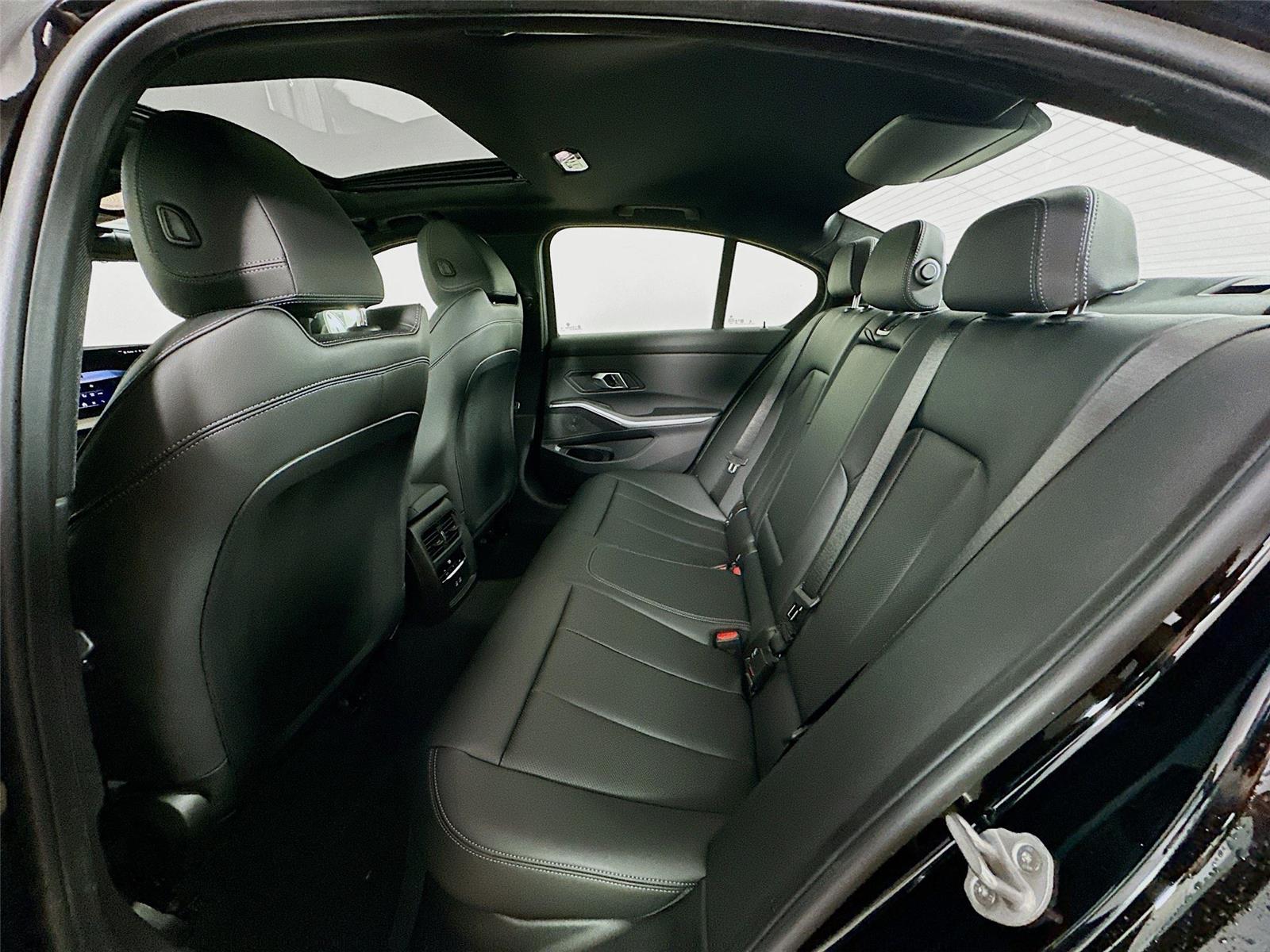 2025 Bmw 330i xDrive photo 24