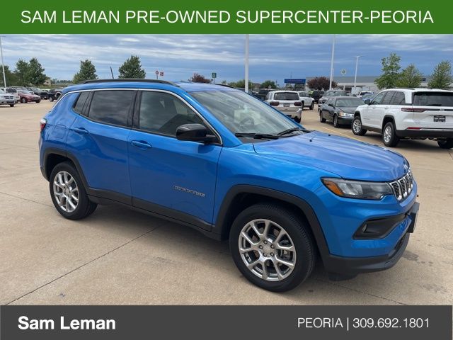 2024 Jeep Compass Latitude Lux's photo