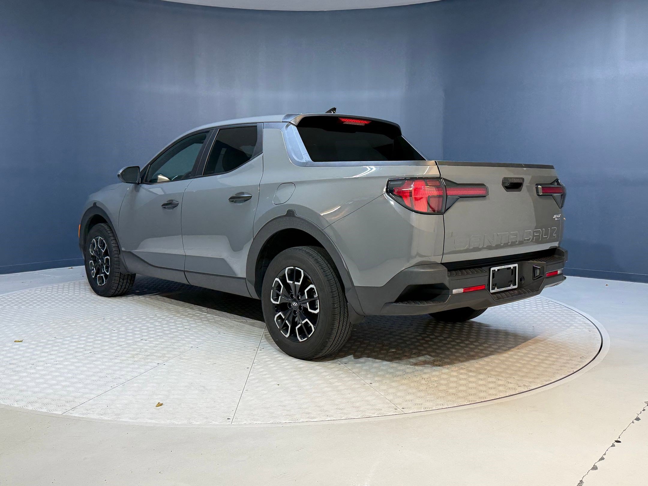 2023 Hyundai Santa Cruz SEL photo 2