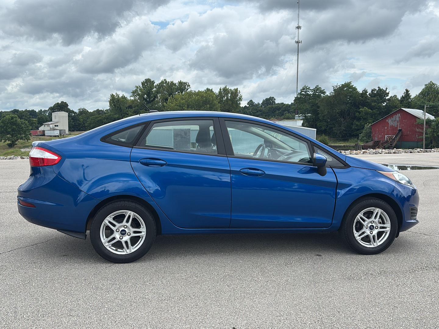 2019 Ford Fiesta SE photo 4